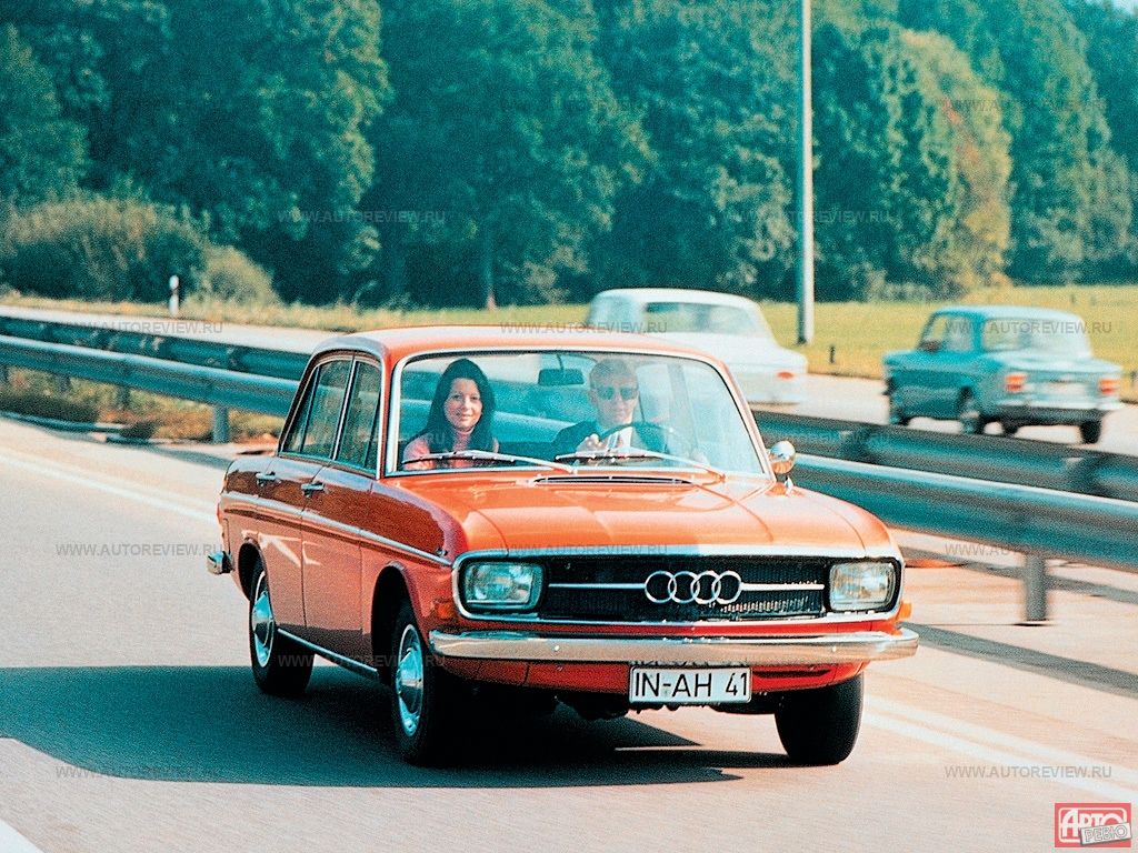 Audi 60: 4 фото
