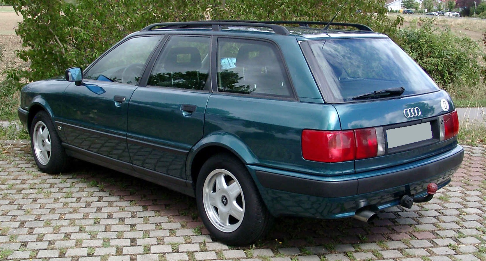 Audi 80 Avant: 11 фото