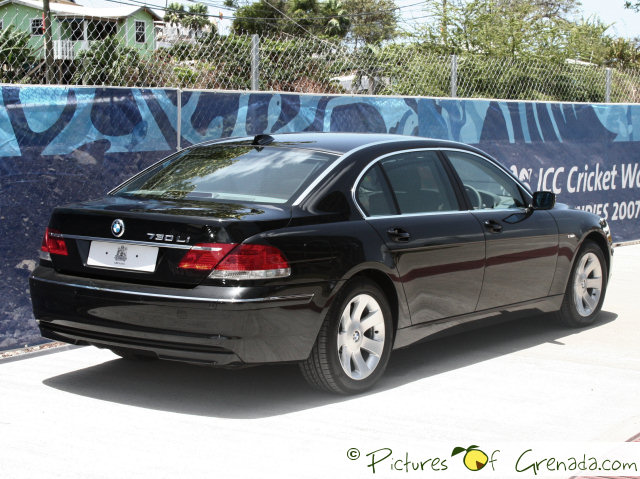 BMW 730Li: 3 фото