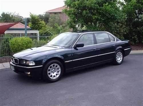 BMW 735iL: 11 фото