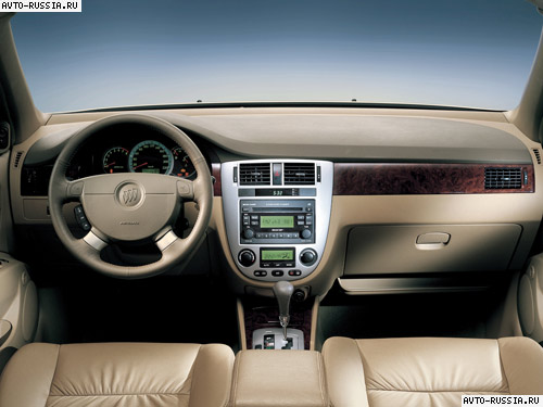 Buick Excelle: 2 фото