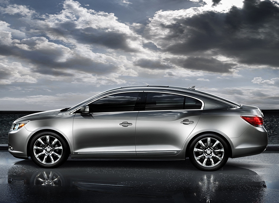 Buick LaCrosse: 5 фото