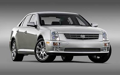 Cadillac STS: 3 фото