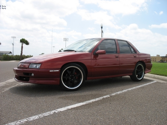 Chevrolet Corsica: 6 фото