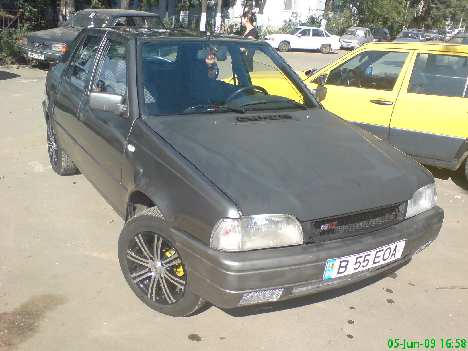 Dacia Nova: 7 фото