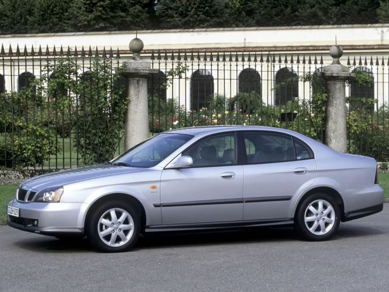 Daewoo Evanda: 7 фото