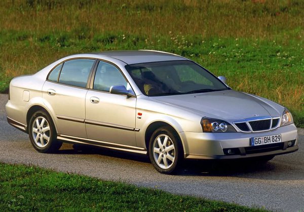 Daewoo Magnus: 7 фото