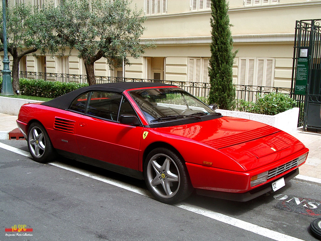 Ferrari Mondial: 6 фото