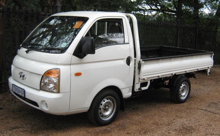 Hyundai H-100: 4 фото