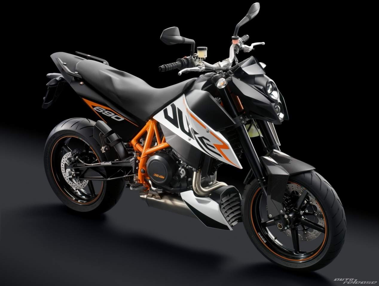 KTM 990 SMT: 3 фото