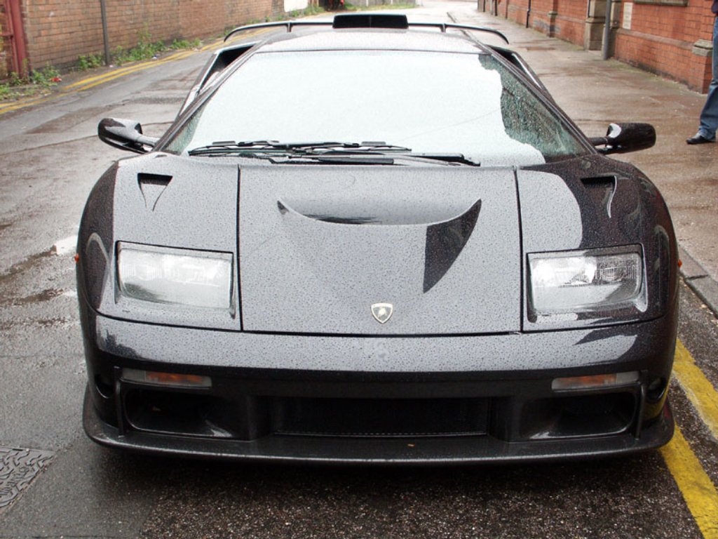 Lamborghini Diablo GT: 11 фото