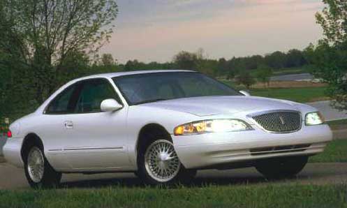 Lincoln Mark VIII: 11 фото