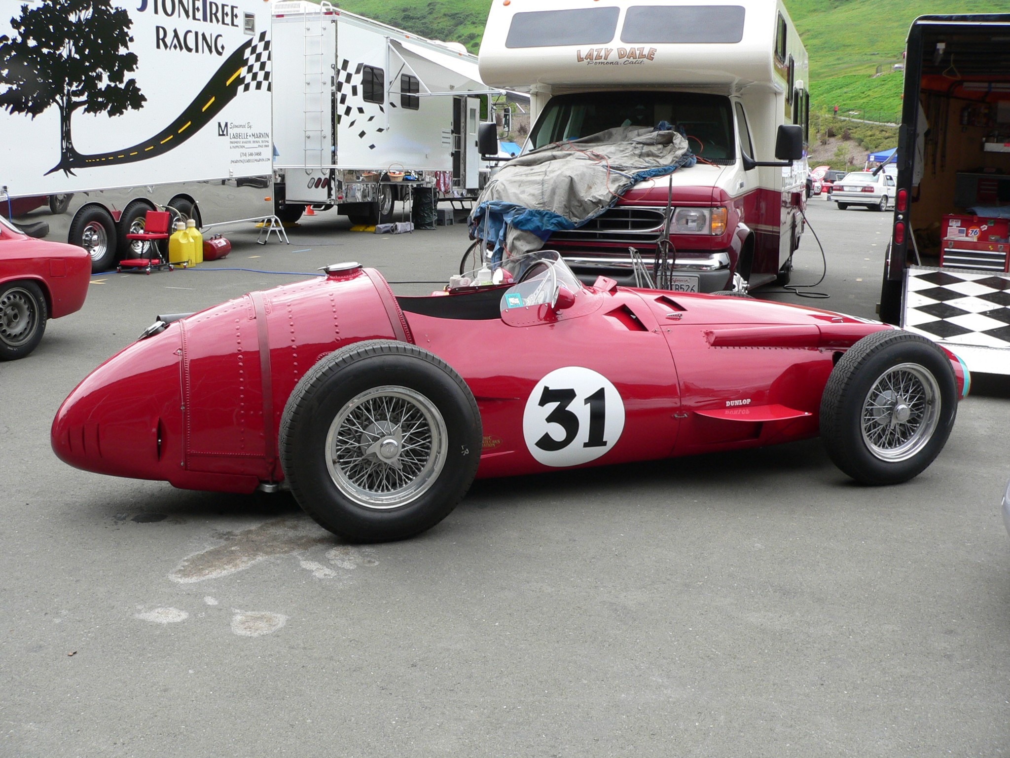 Maserati 250F: 8 фото