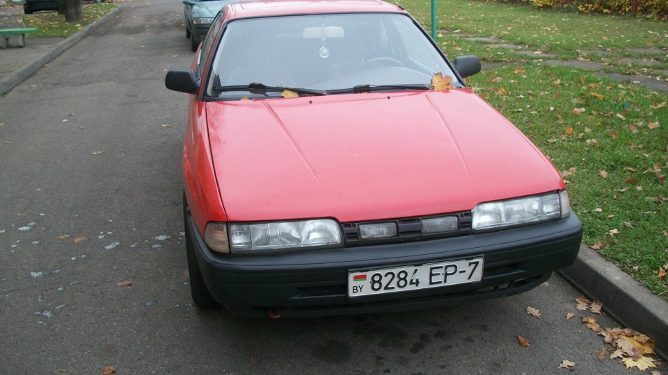 Mazda 626 Coupe: 8 фото