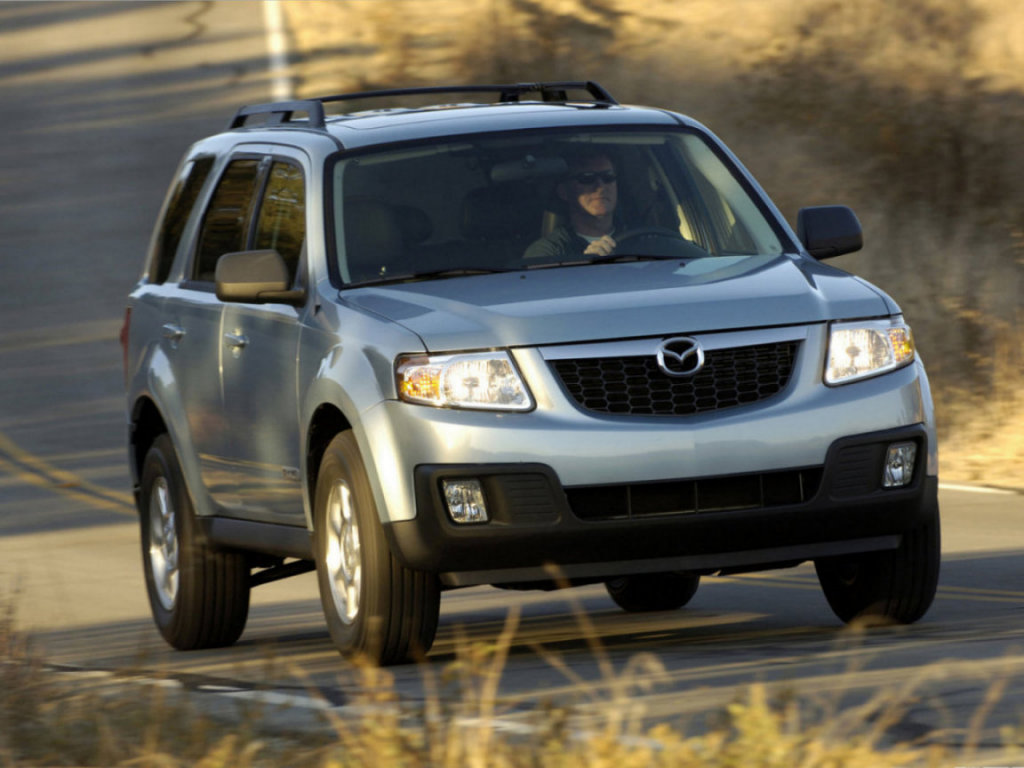 Mazda Tribute: 11 фото