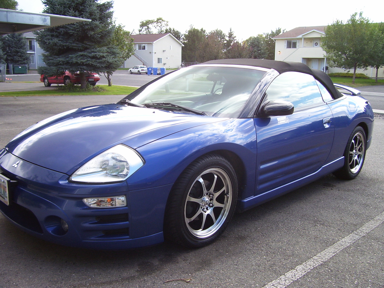 Mitsubishi Eclipse Spyder: 10 фото