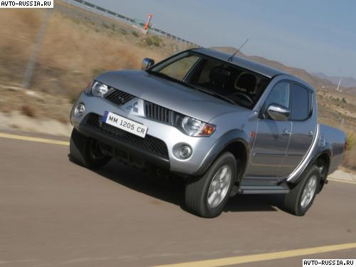 Mitsubishi L-200: 10 фото