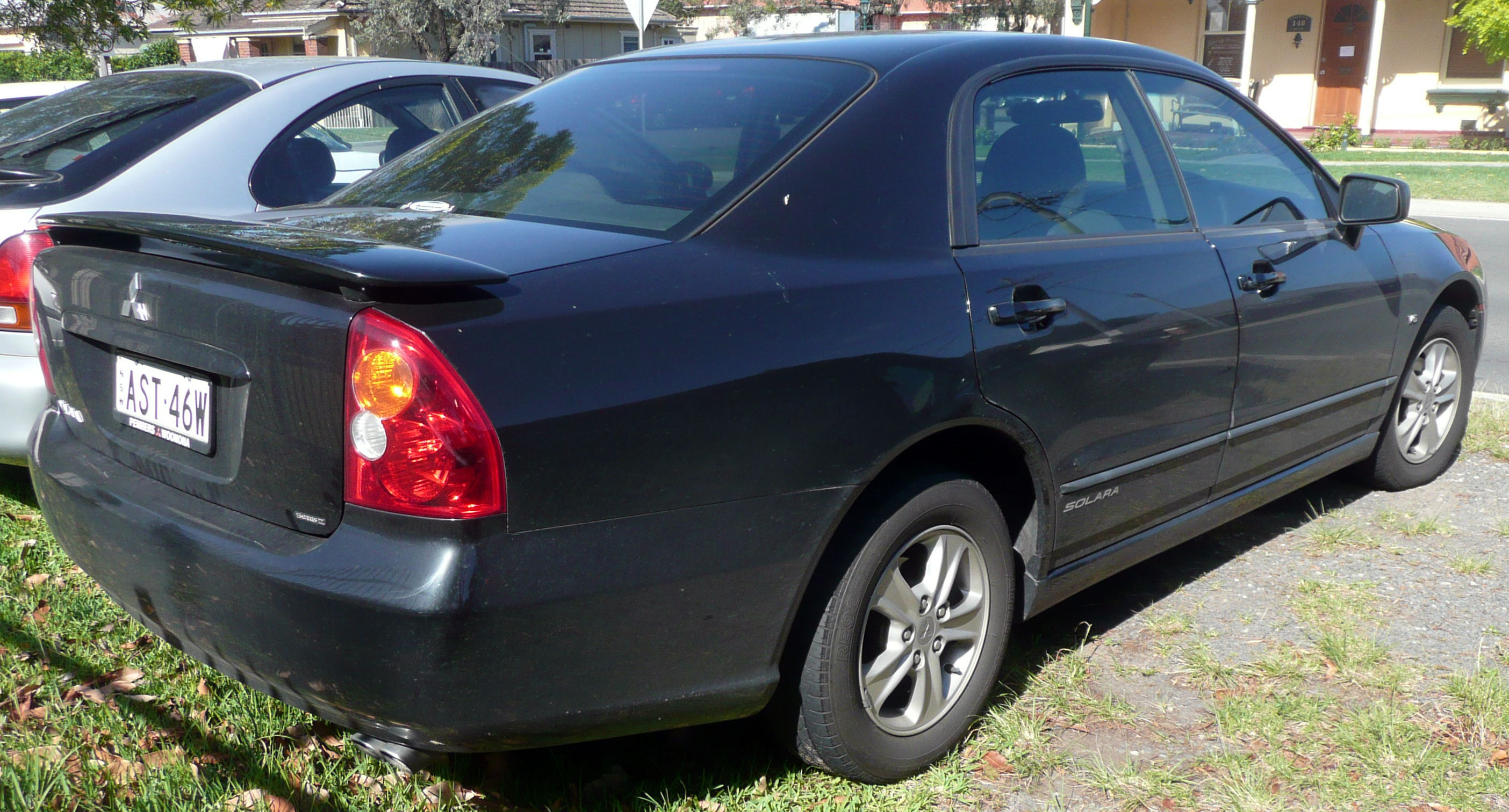 Mitsubishi Magna: 5 фото