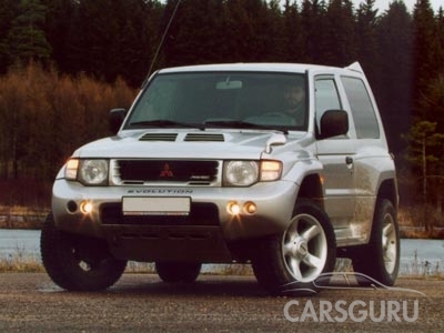 Mitsubishi Pajero Evolution: 6 фото