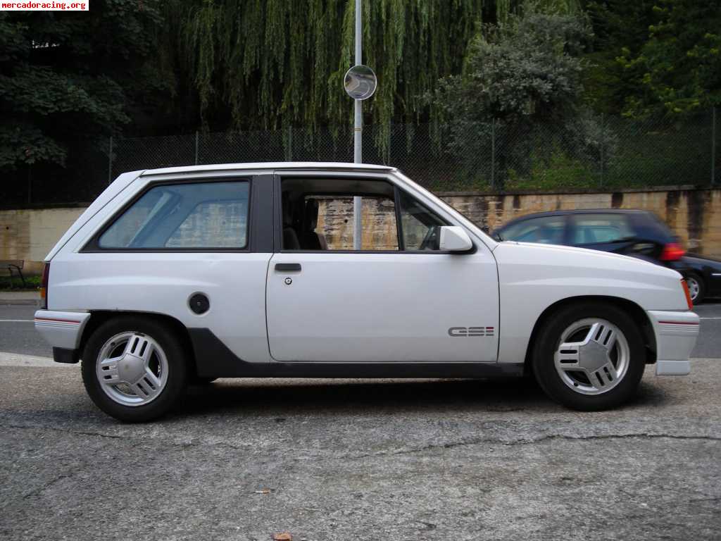 Opel Corsa GSi: 5 фото