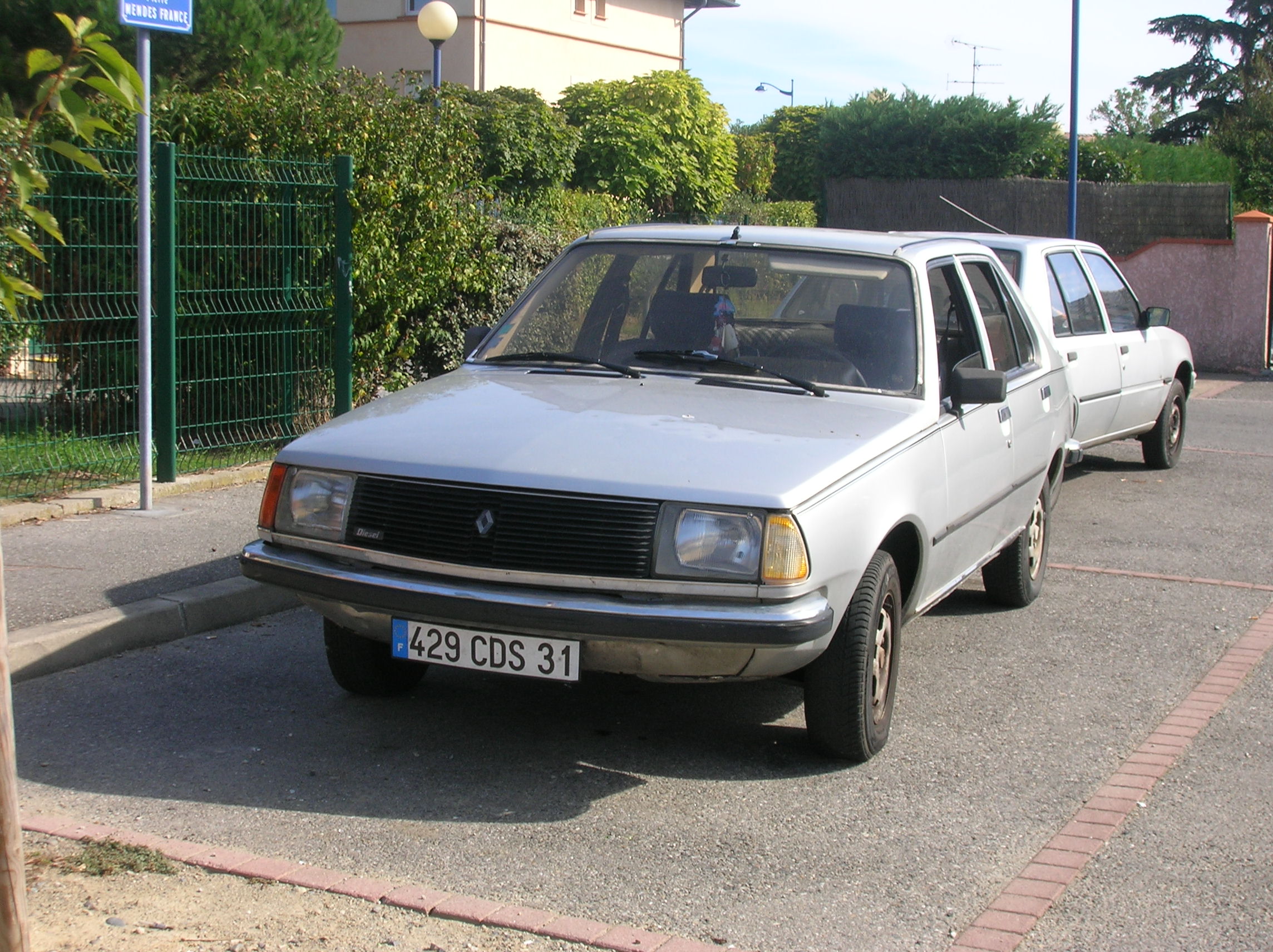 Renault 18: 12 фото