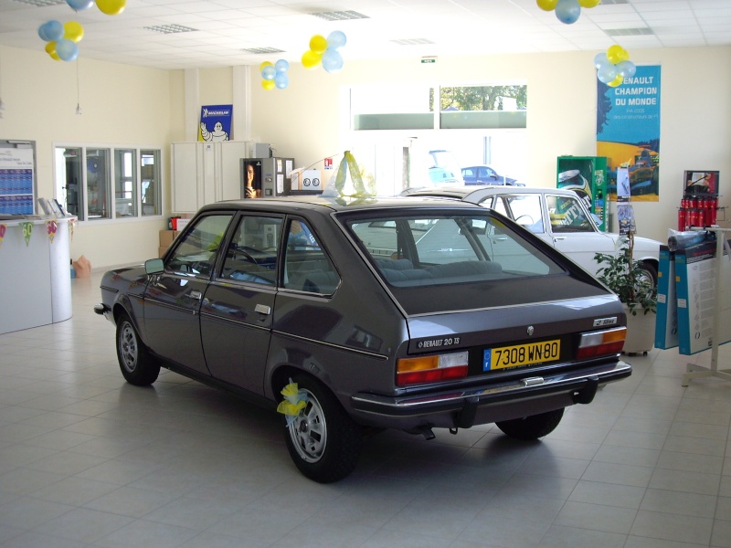 Renault 20 - 800 x 600, 08 из 15