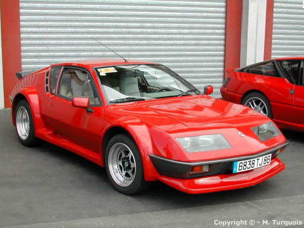 Renault Alpine A310: 10 фото