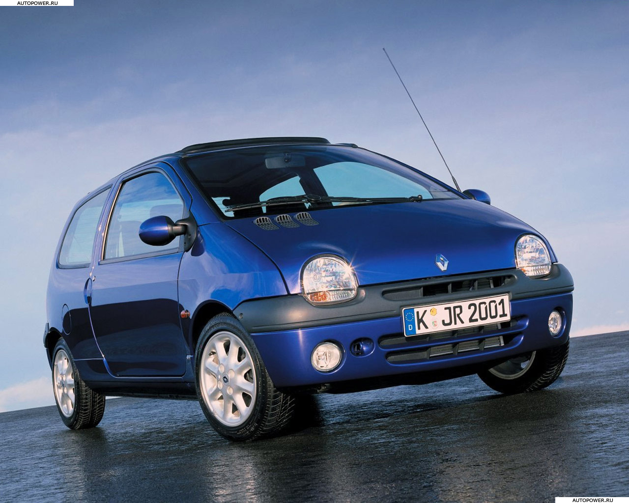 Renault Twingo: 9 фото