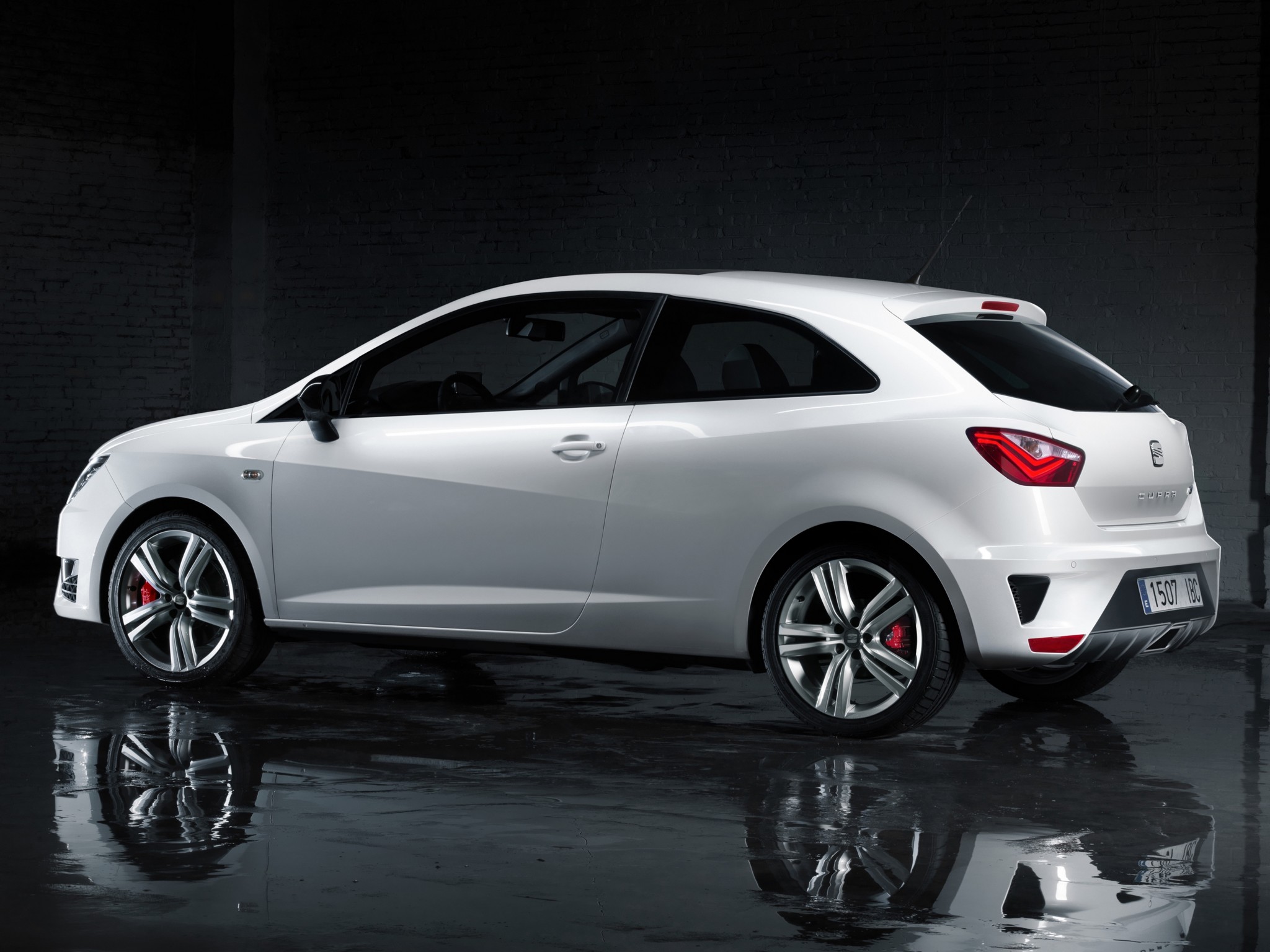 Seat Ibiza Cupra: 7 фото