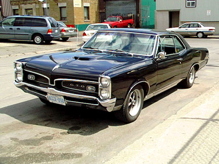 Pontiac: 3 фото