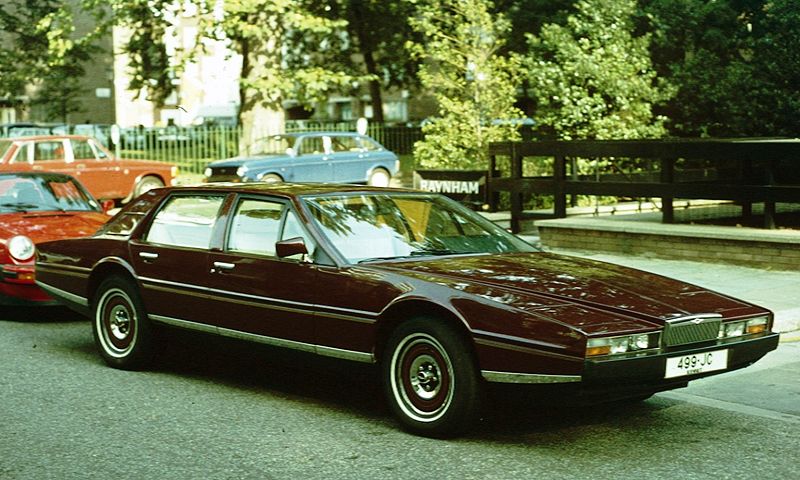 Aston Martin Lagonda: 1 фото