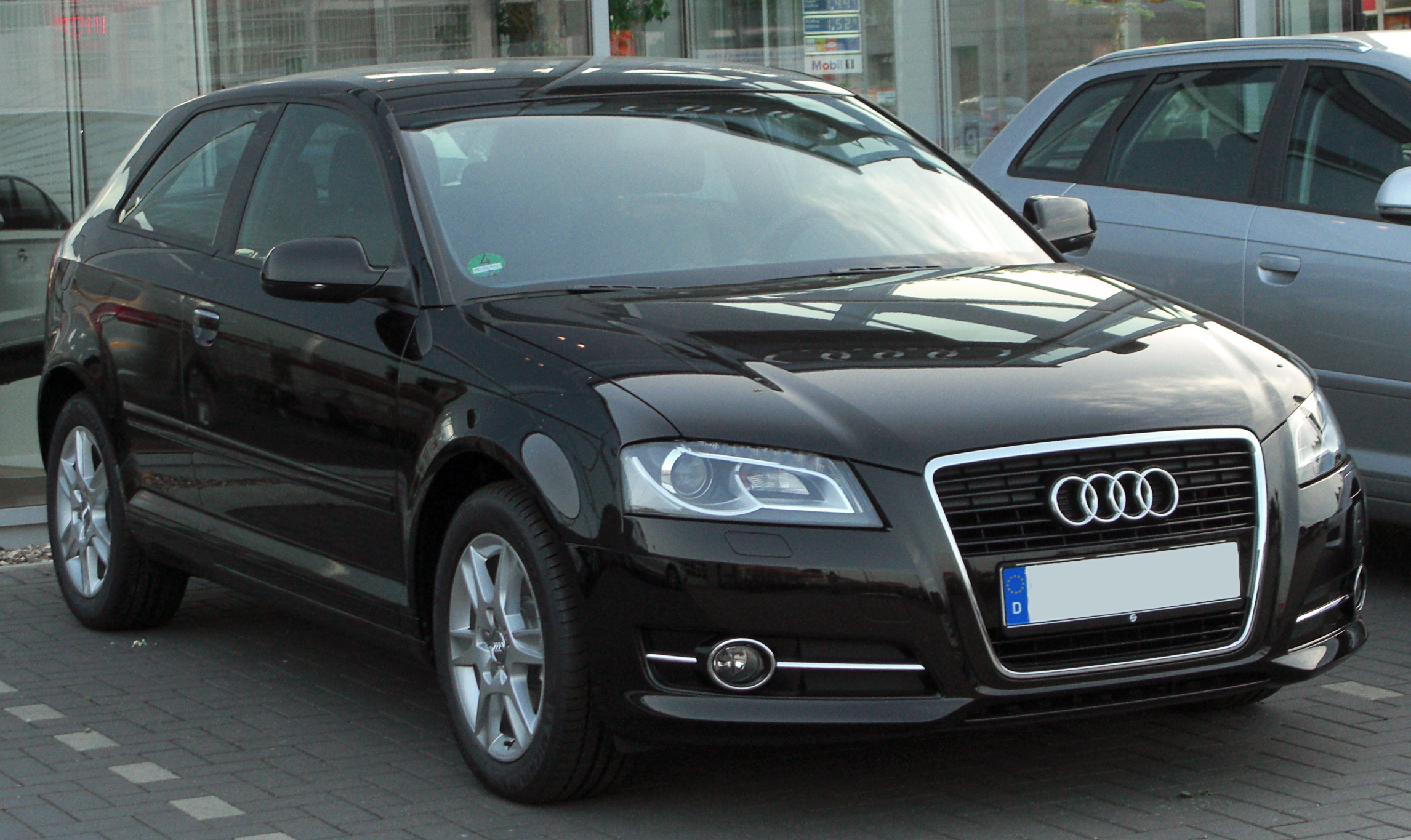 Audi A3 8P: 5 фото