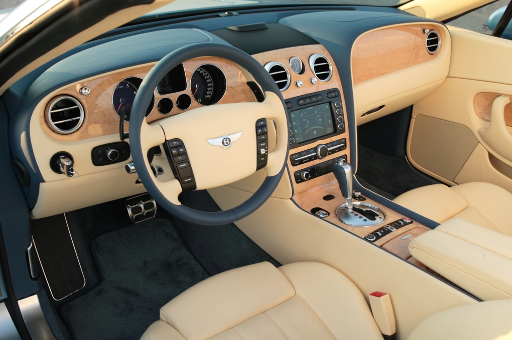 Bentley Continental GTC: 04 фото