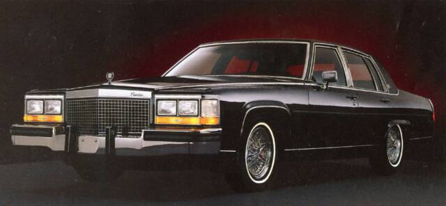 Cadillac Brougham: 9 фото