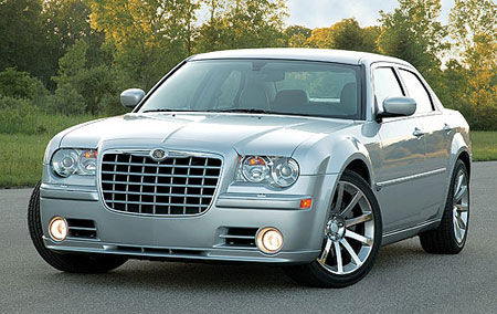 Chrysler 300C: 9 фото