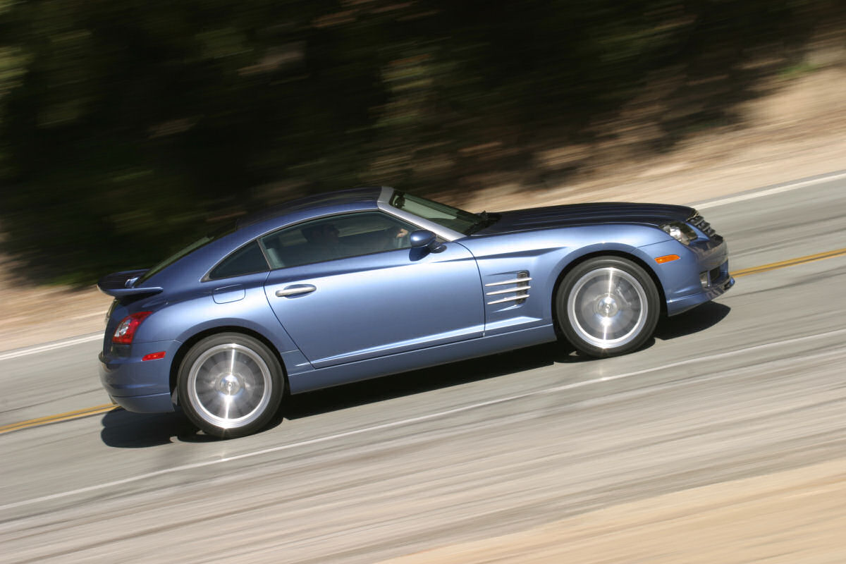 Chrysler Crossfire: 10 фото