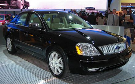 Ford Five Hundred: 9 фото