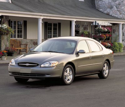 Ford Taurus I: 9 фото