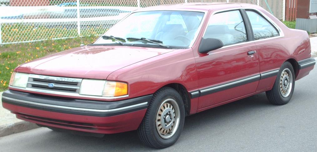 Ford Tempo: 9 фото