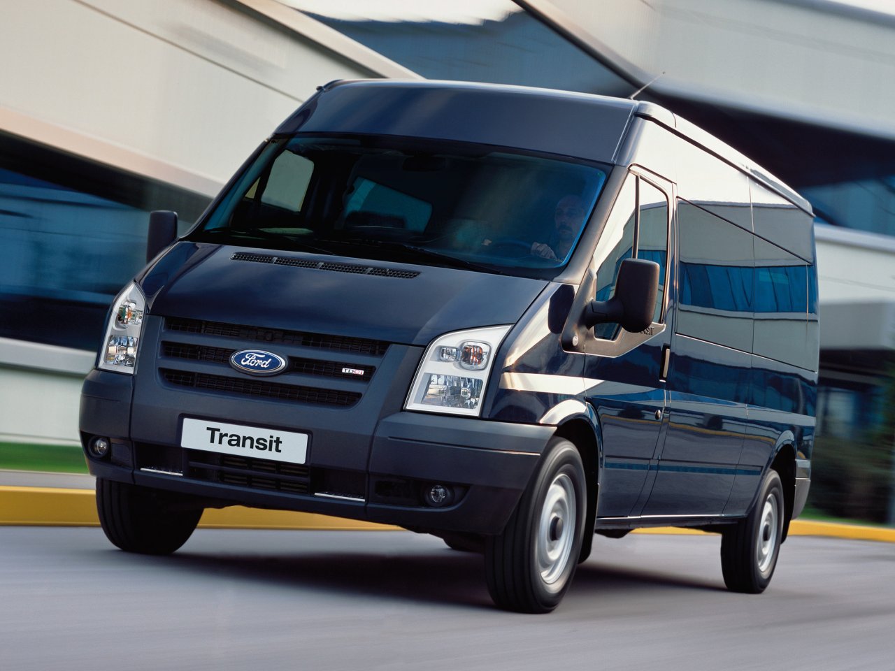 Ford Transit: 3 фото