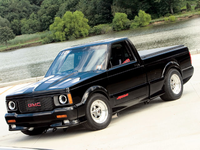 GMC Syclone: 1 фото