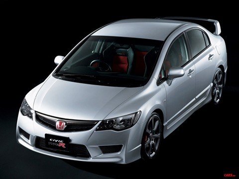 Honda Civic 4D VIII: 9 фото