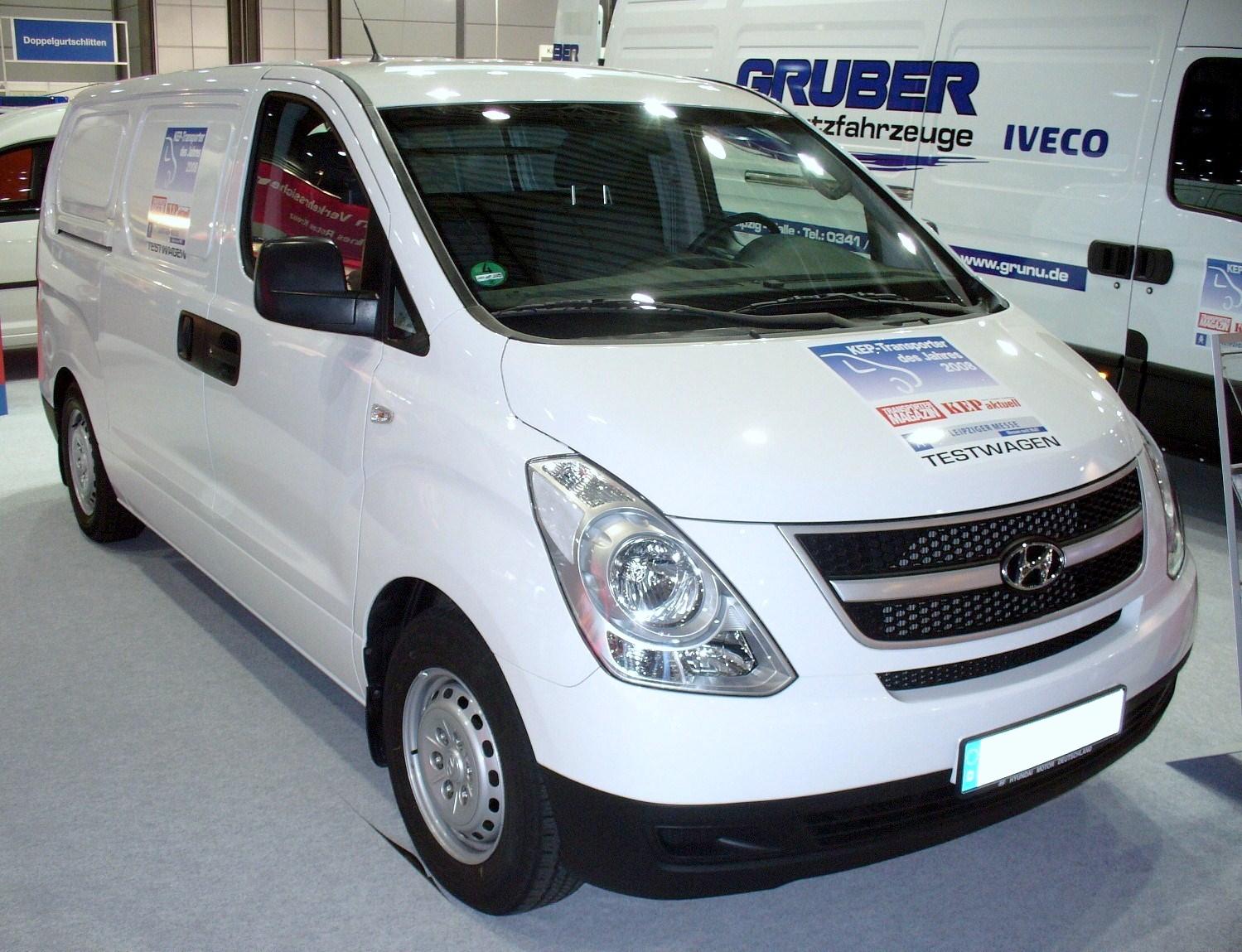 Hyundai H-1: 5 фото