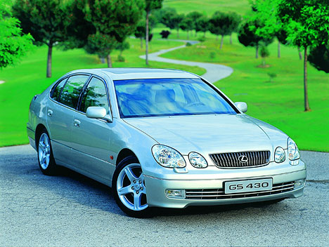 Lexus GS II: 3 фото