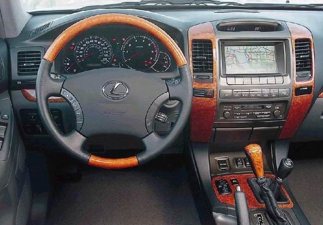Lexus GX: 9 фото