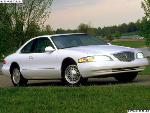 Lincoln Mark VIII: 2 фото