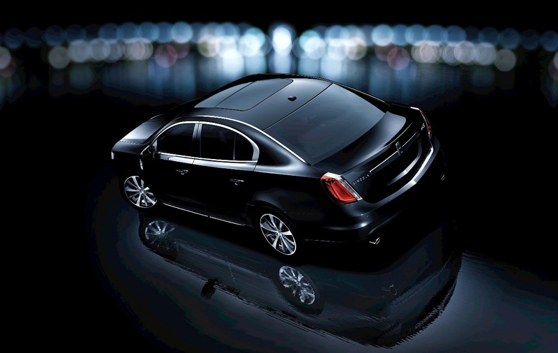 Lincoln MKS: 9 фото