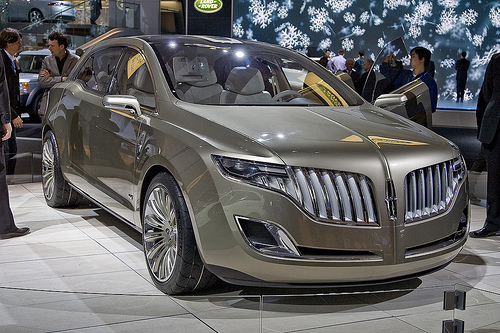 Lincoln MKT: 9 фото