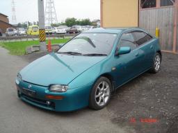 Mazda Lantis: 6 фото