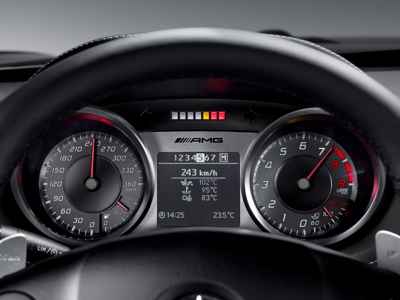 Mercedes-Benz SLS AMG: 01 фото